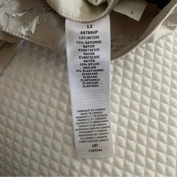 Up Pull on Pants New - Picture 9 of 9